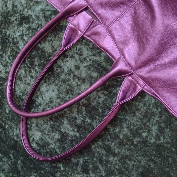 Bag/Tote - Picture 3 of 9